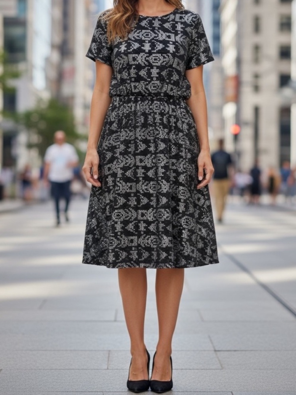 NEW• Noir Collection Black & Silver LuLaRoe Elegant Carly Swing Dress• L